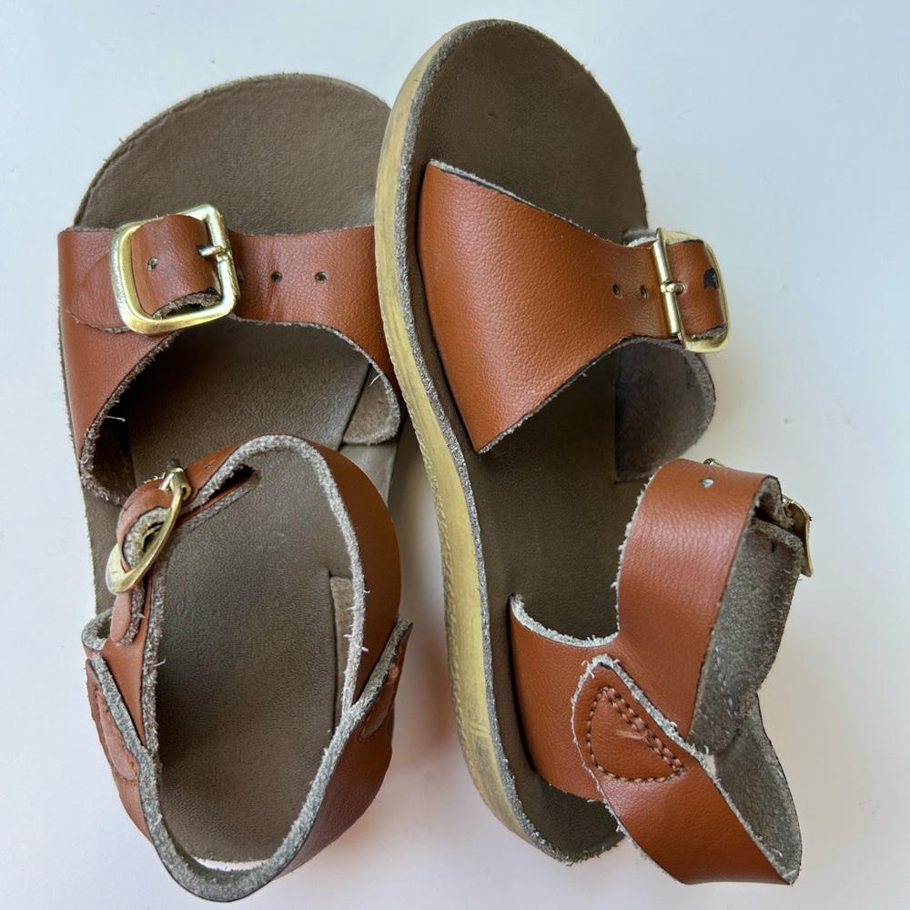Brown leather saltwaters, toddler girls